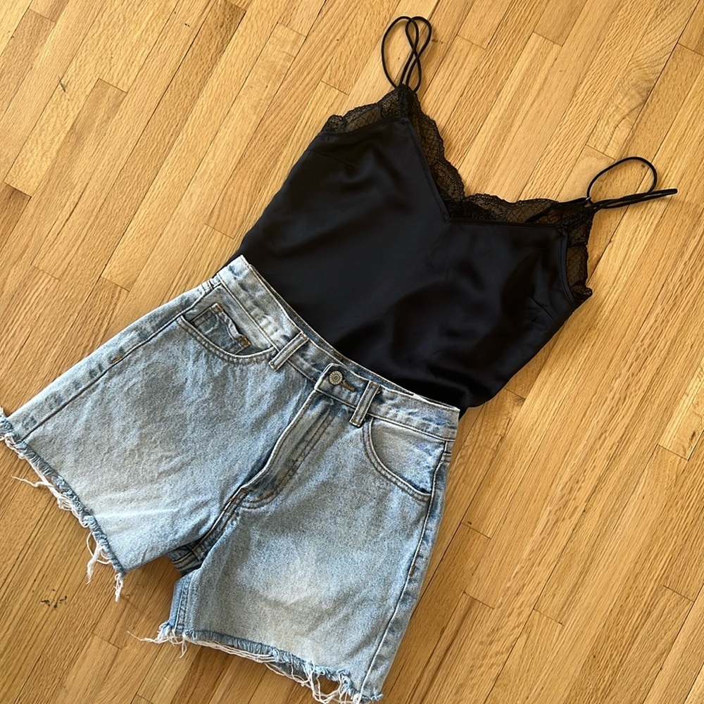 Abercrombie & Fitch | Black Lace Tank Top